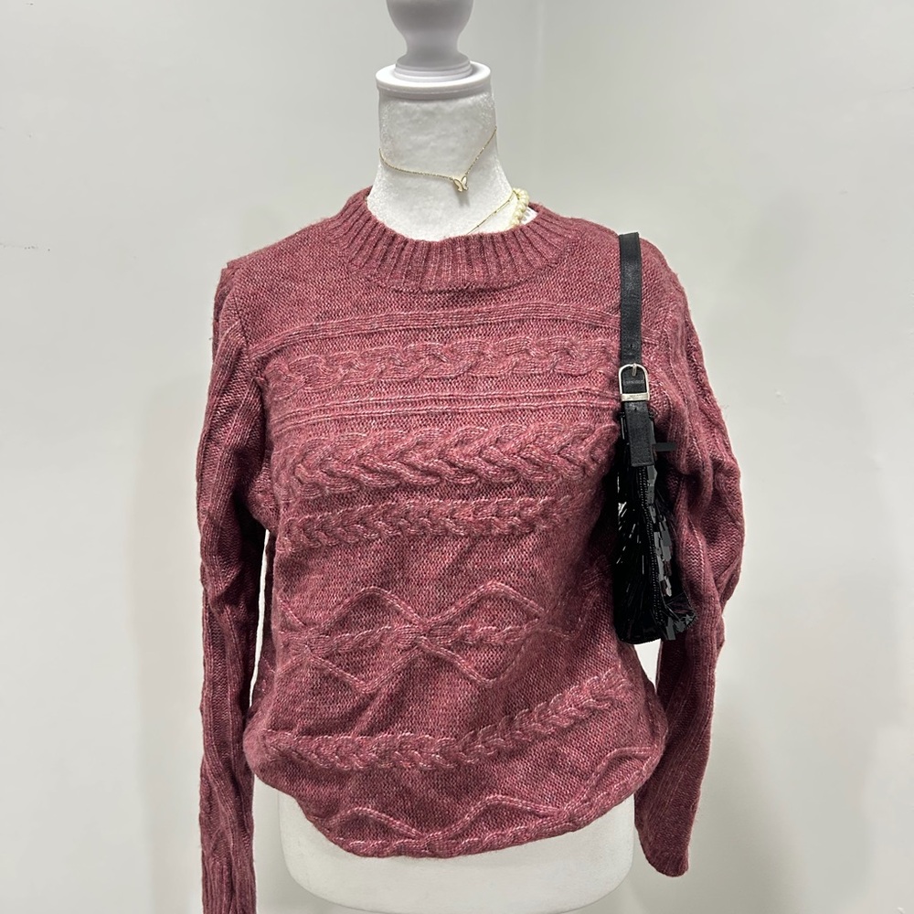 NWT Women's Cable Knit Sweater - Maroon small size